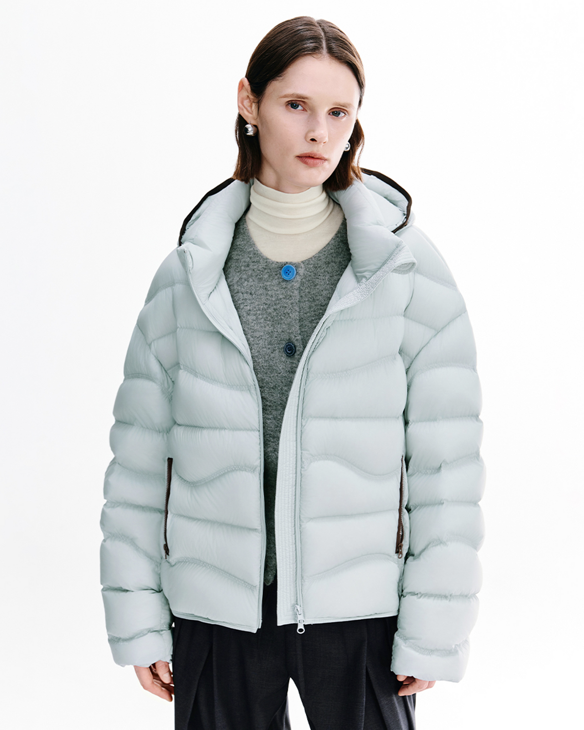 Wave-Quilted Down Jacket – Detachable Hood