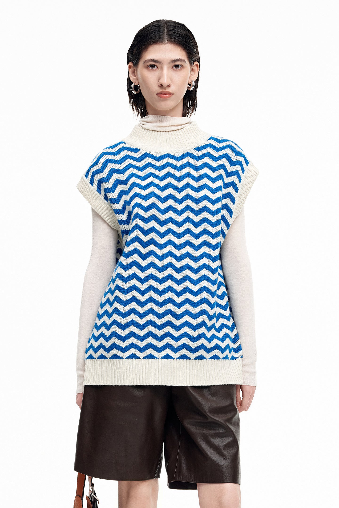 SELFWHO Wool And Cashmere Blend Contrasting Wool Vest