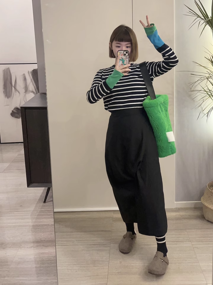 Striped knitted long sleeve top