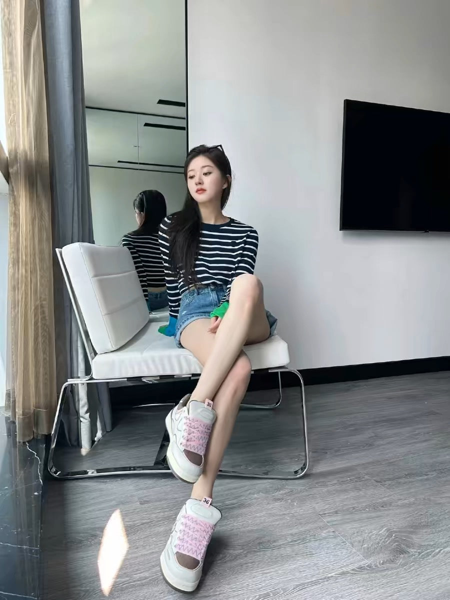 Striped knitted long sleeve top
