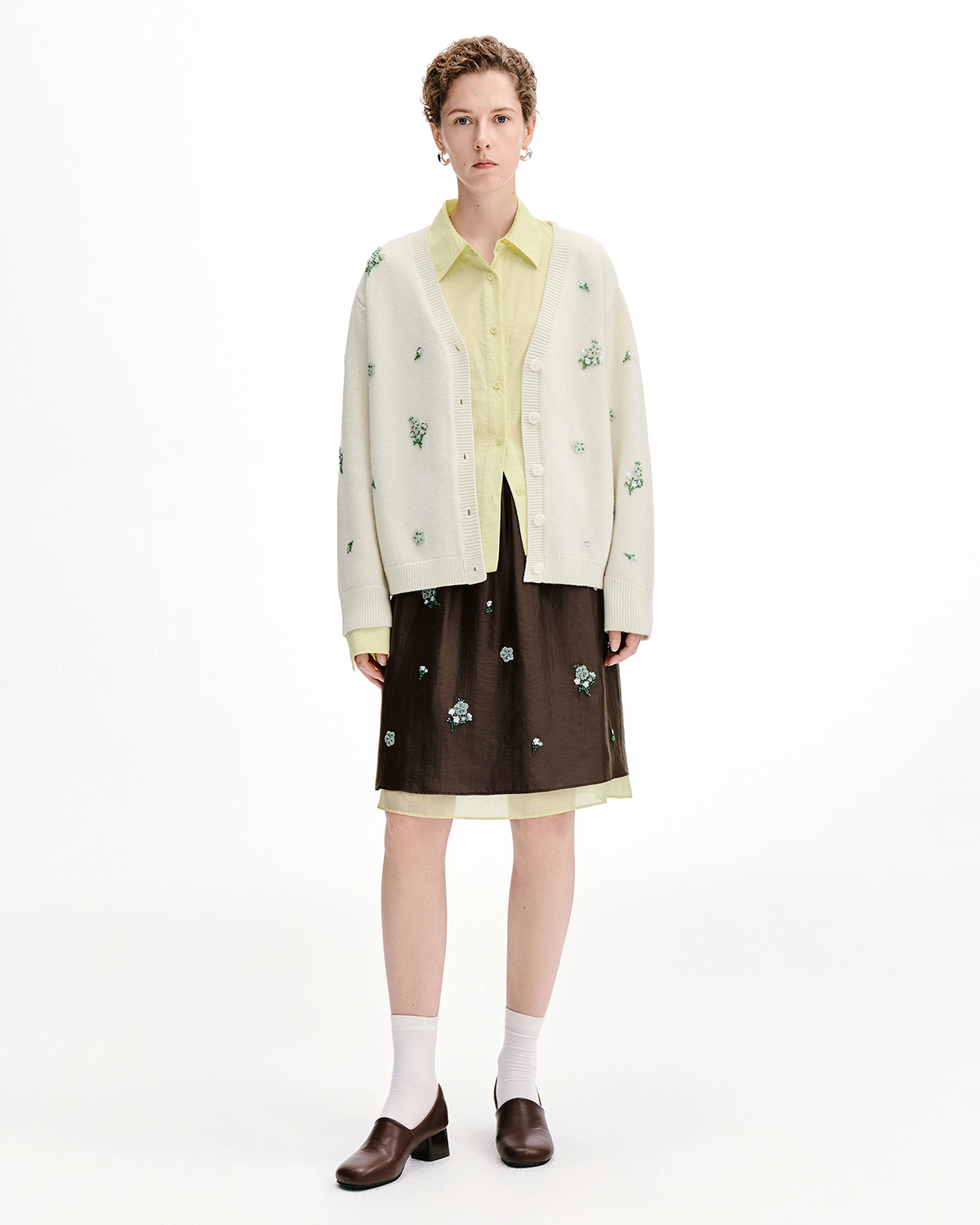 Meconopsis -Embroidered V-Neck Cardigan – Wool Blend