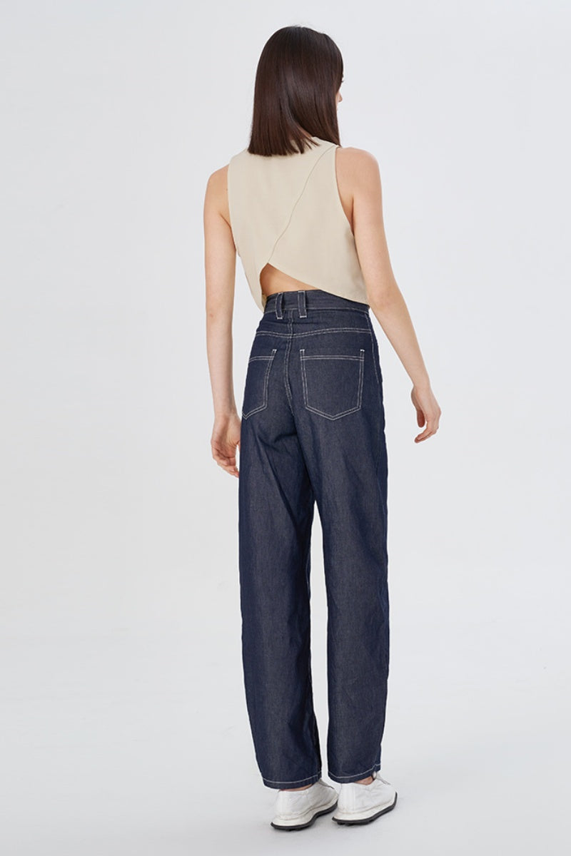 SELFWHO Short waist slimming niche off-white sleeveless vest