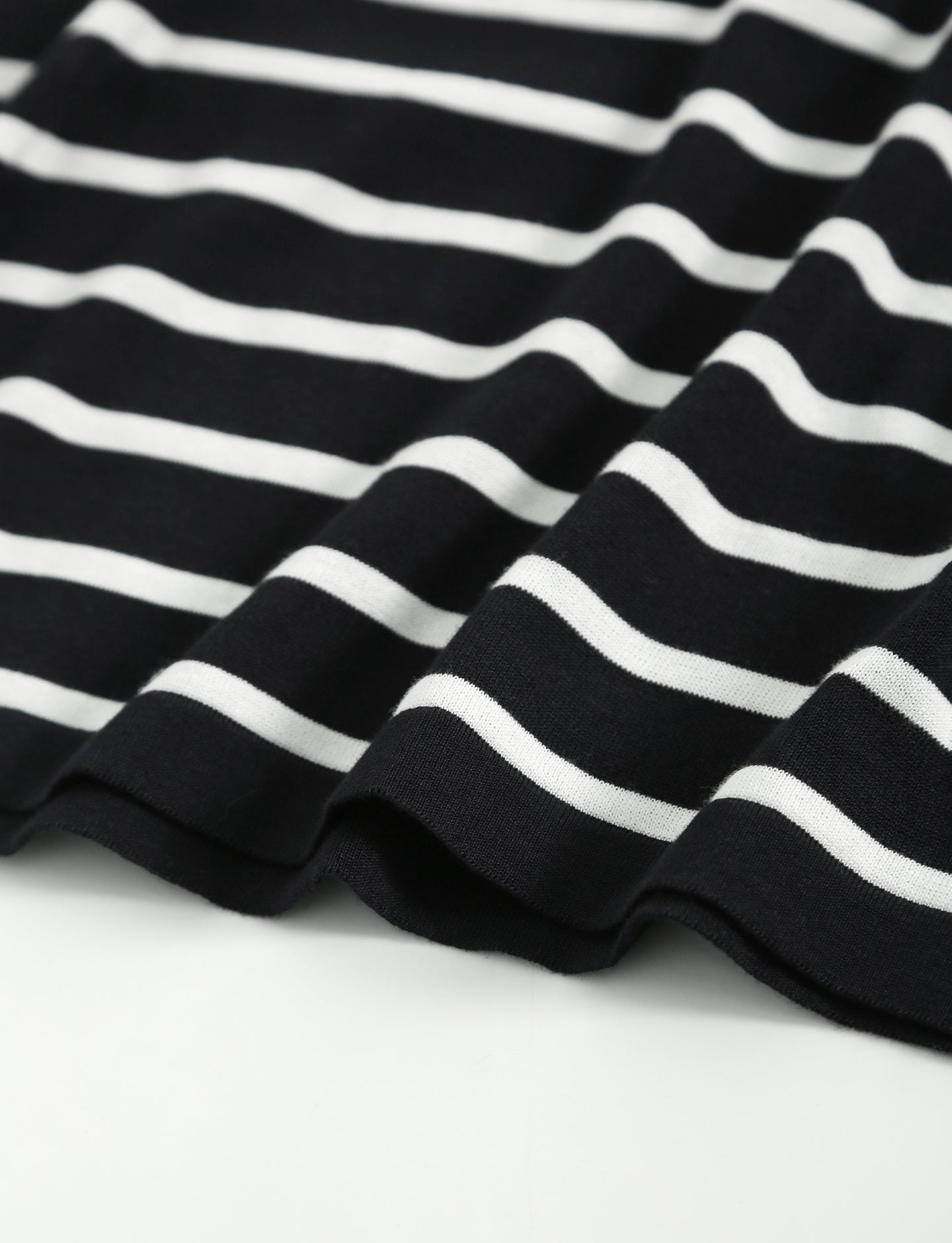 Striped knitted long sleeve top