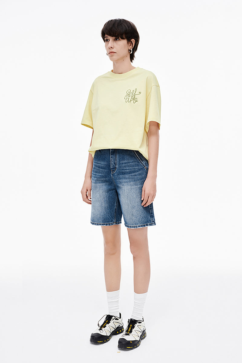 Contrast Color Embroidered Short-Sleeved T-Shirt