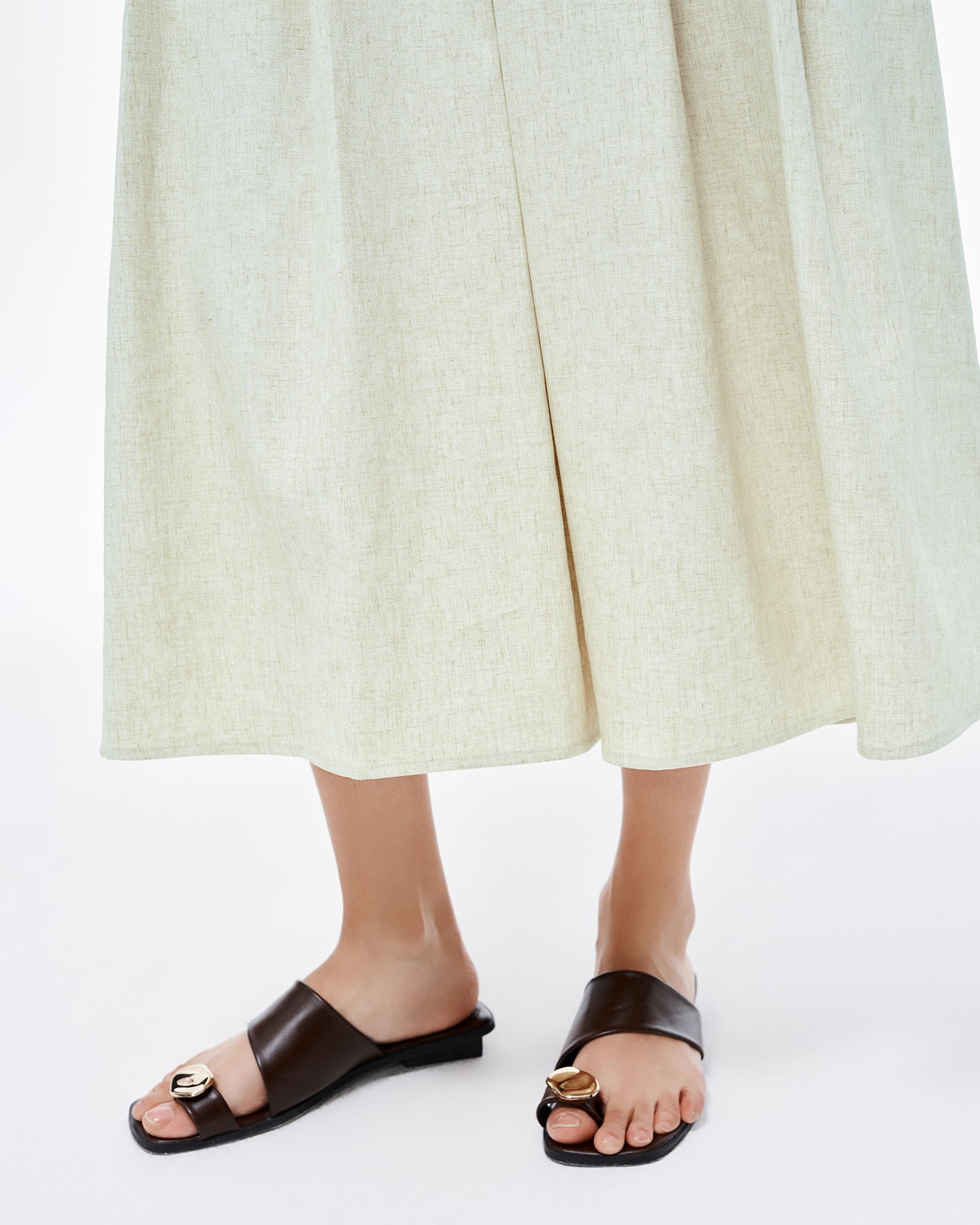Loose Linen Blend Pleated Skirt