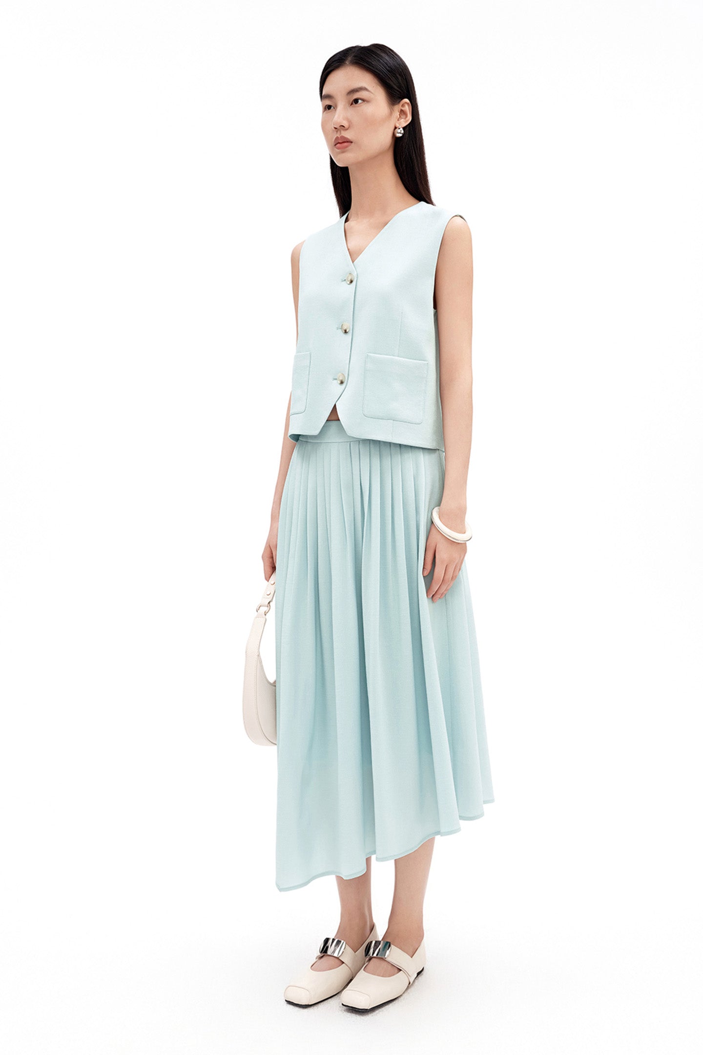 Classic Cropped V-Neck Vest (Acetate Blend)
