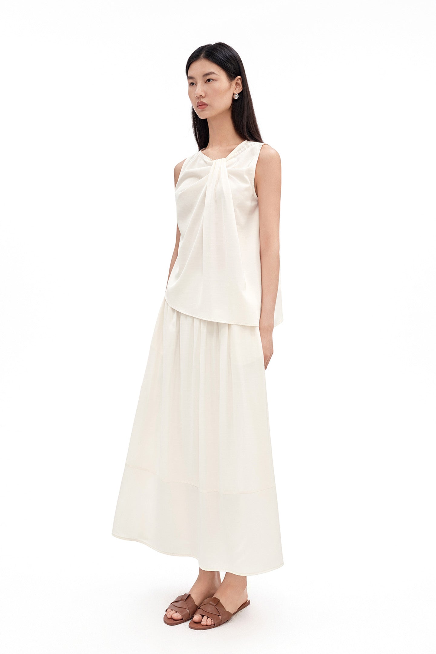 Mulberry Silk-Blend Pleated Sleeveless Vest