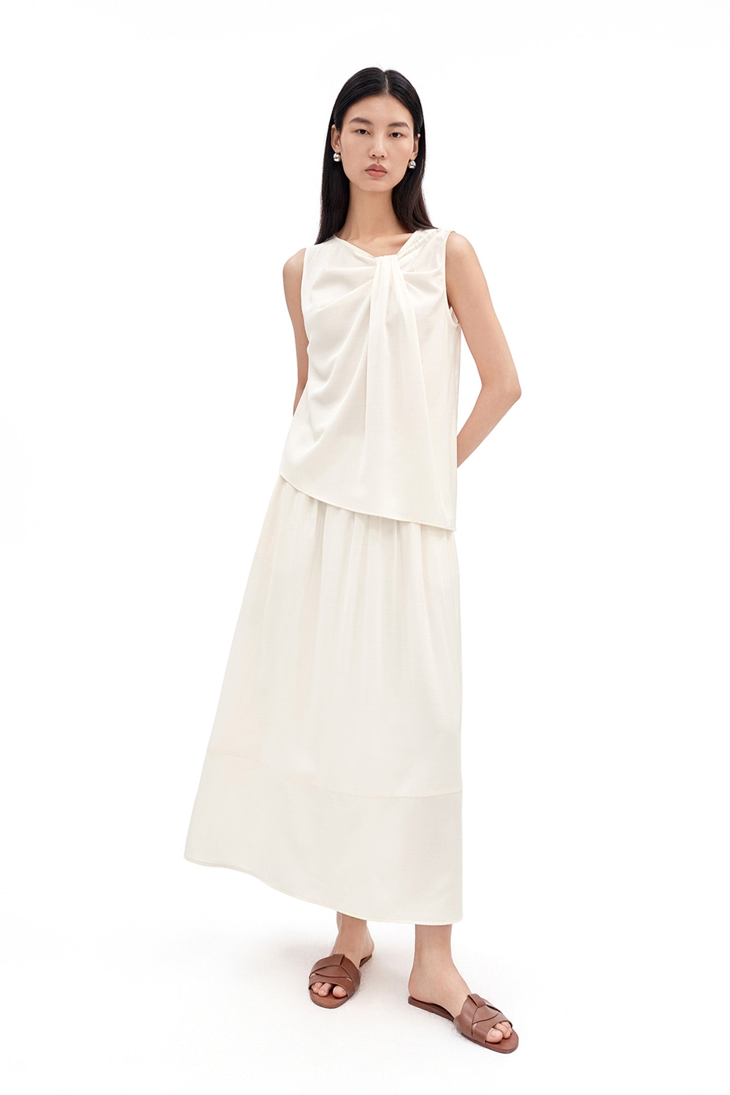 Mulberry Silk-Blend Pleated Sleeveless Vest