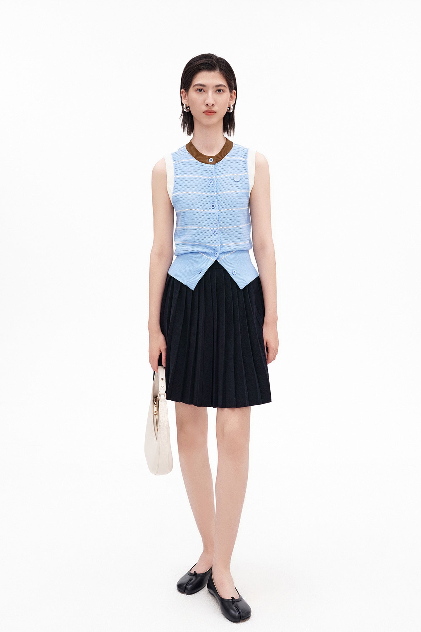 Classic Hollow-Out Short Vest