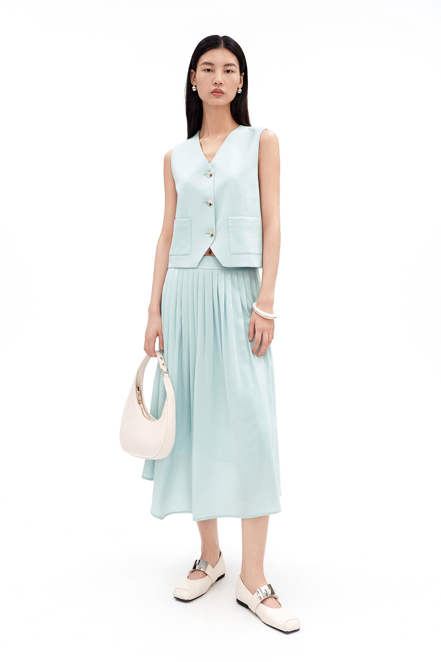 Classic Cropped V-Neck Vest (Acetate Blend)