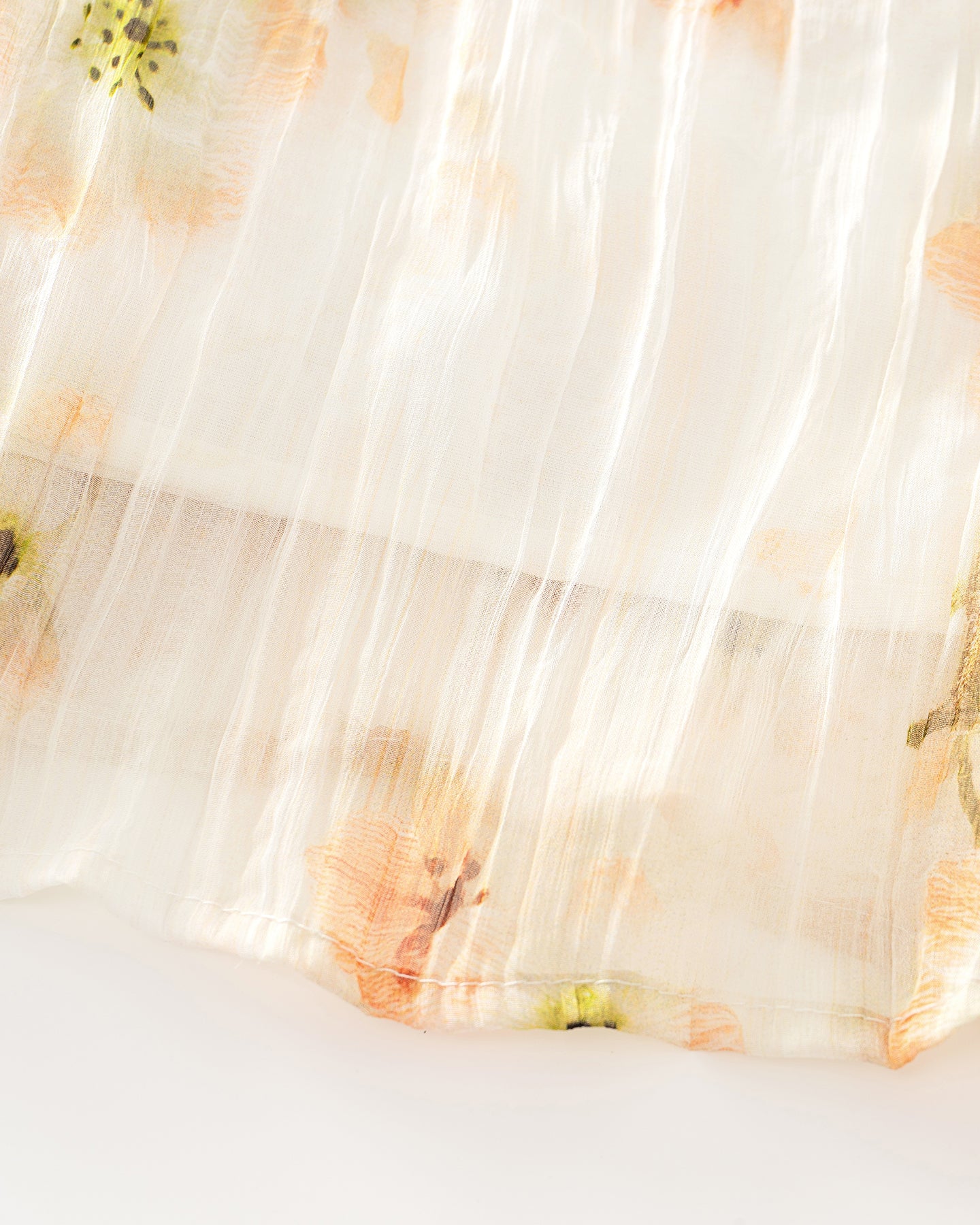 Vacation-Style Sleeveless Dress with Begonia Print