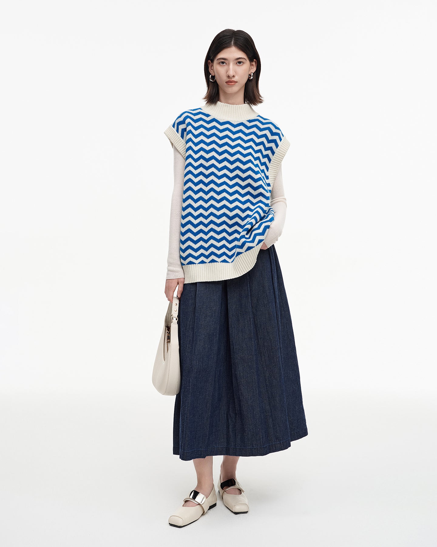Cotton and linen blend raw cowboy style vest and denim skirt