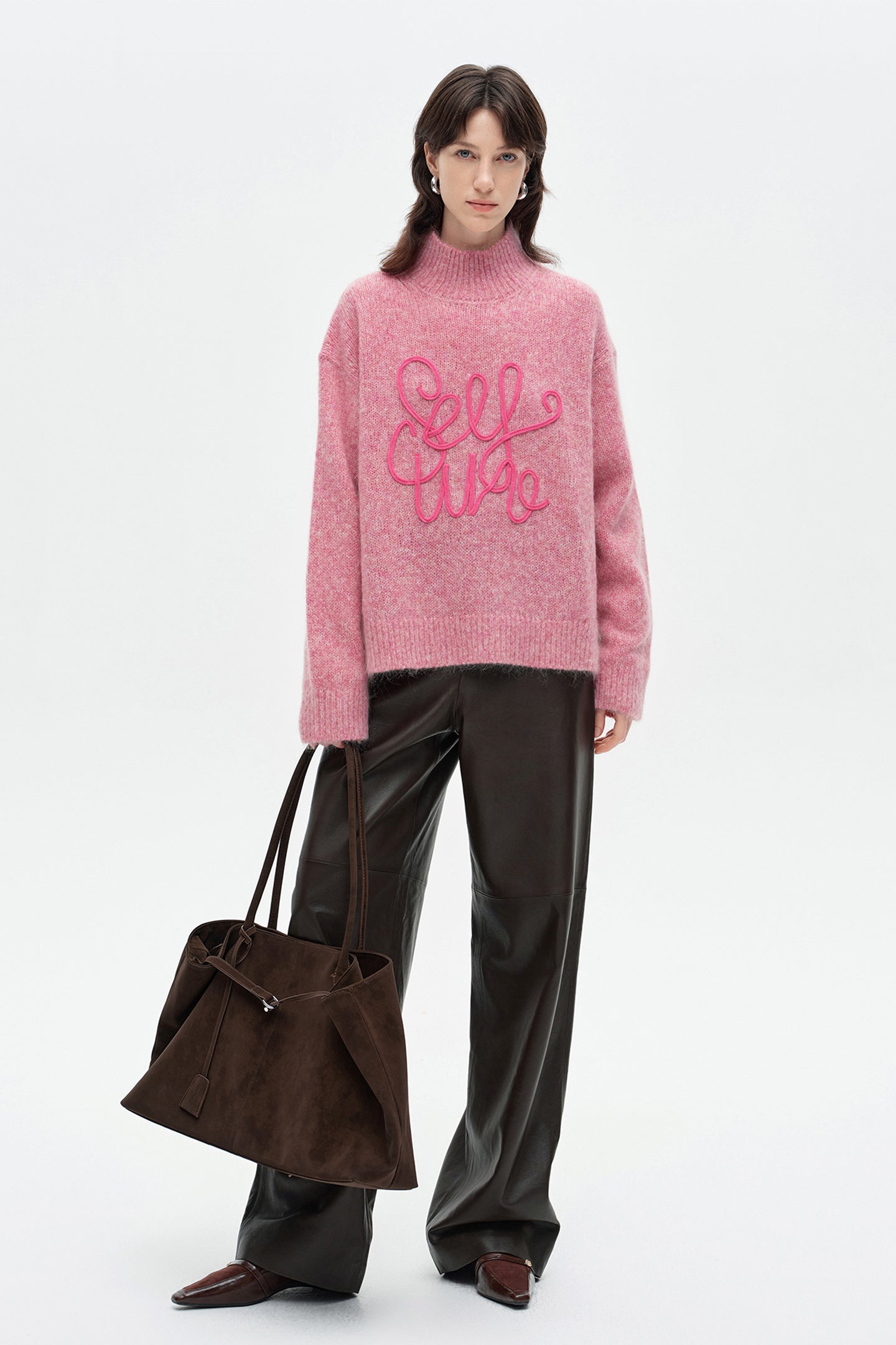 SELFWHO Wool Turtleneck Sweater