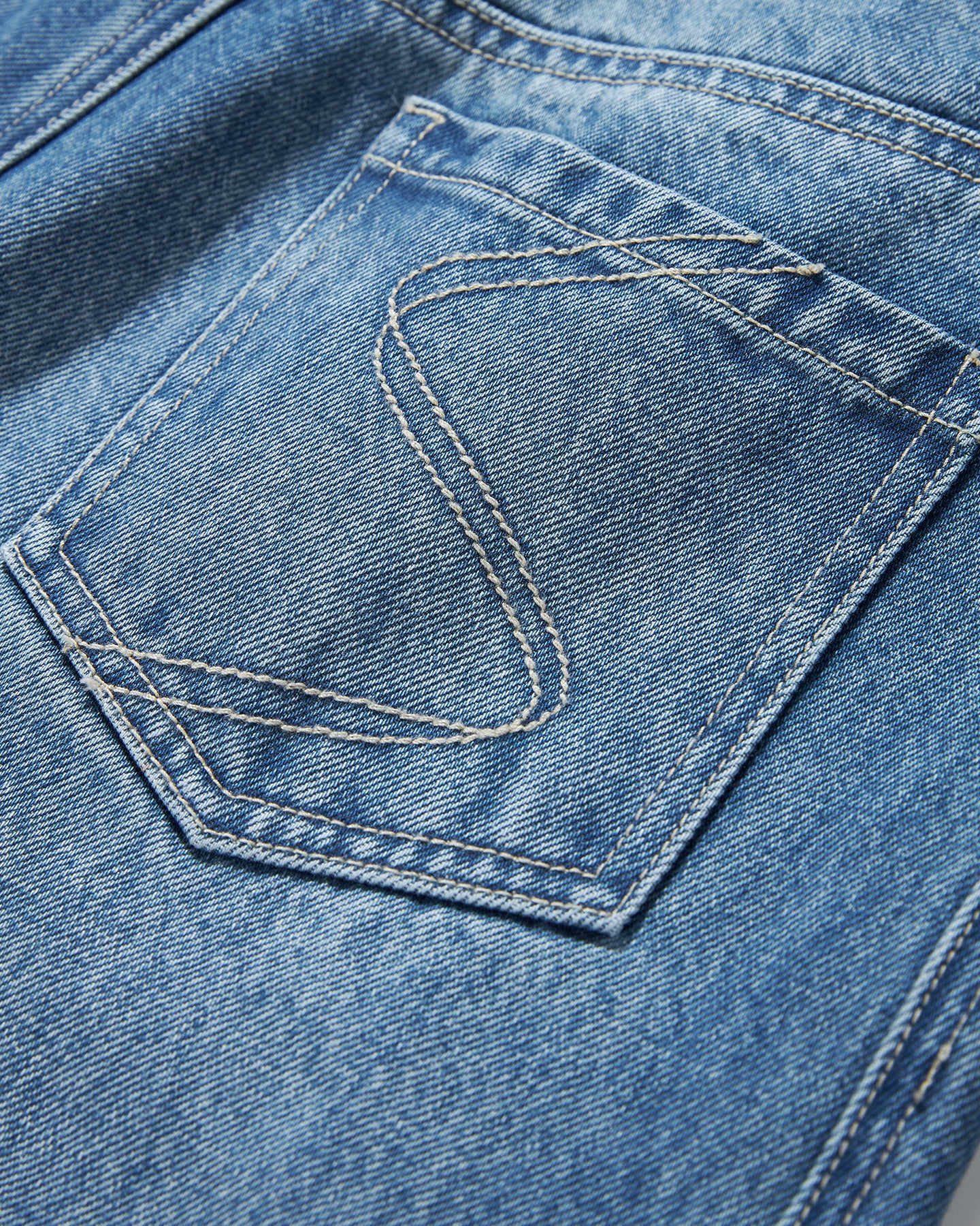 Vintage floral washed jeans