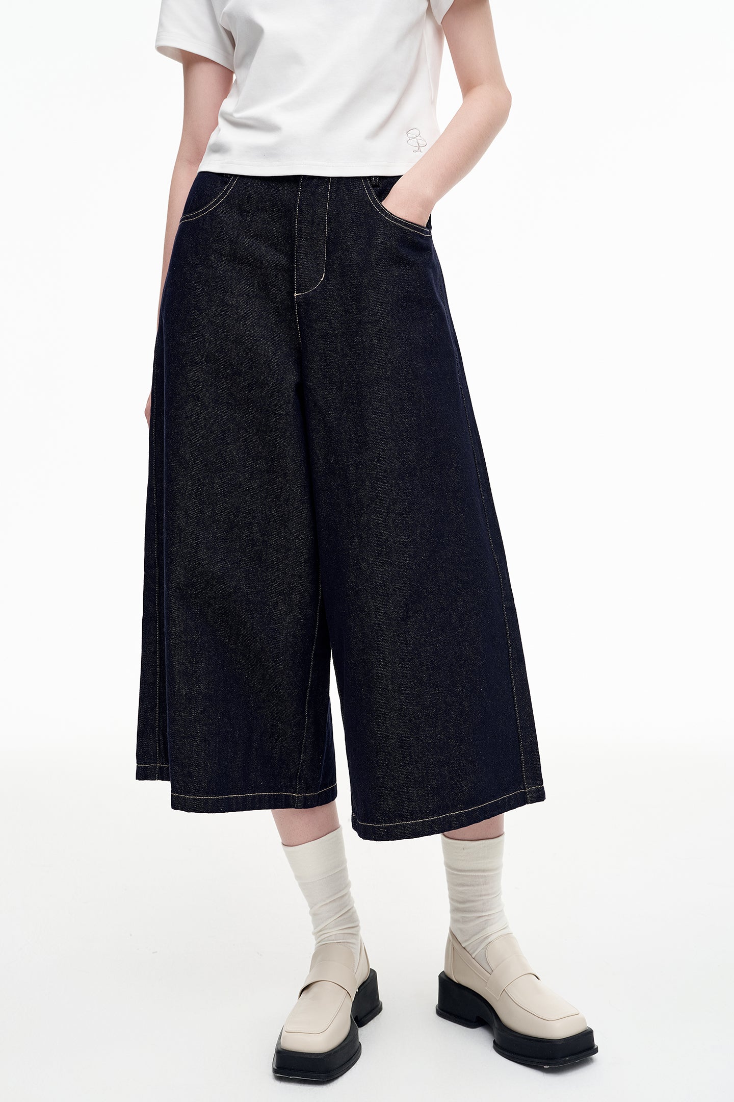 SELFWHO Cotton Blend Vintage Original Cow Style Denim Vest, Cropped Pants Set