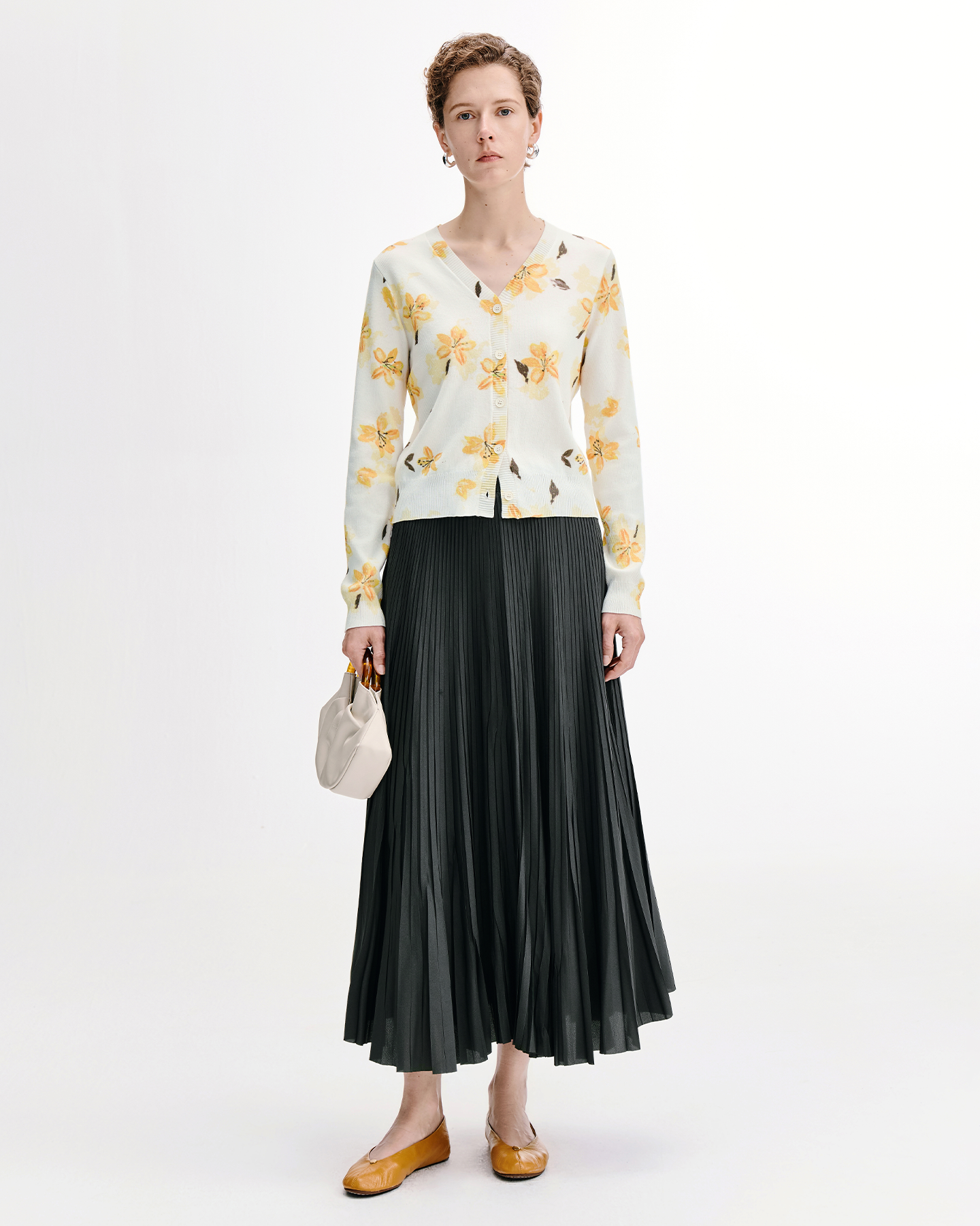 Alstroemeria Print V-Neck Cardigan – Linen-Blend