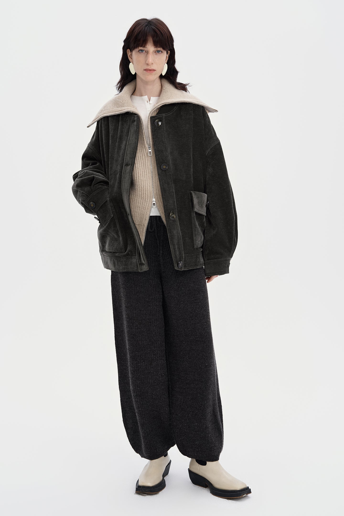 Bahn Style Down-Feel White Duck Down Baseball Down Jacket