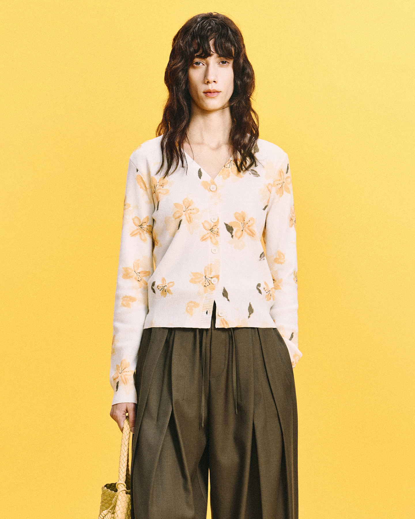 Alstroemeria Print V-Neck Cardigan – Linen-Blend