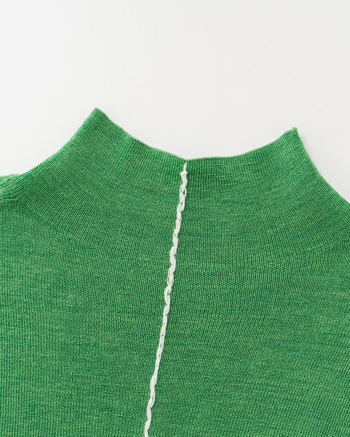 Slim-Fit Mock-Neck Knit – Merino Wool