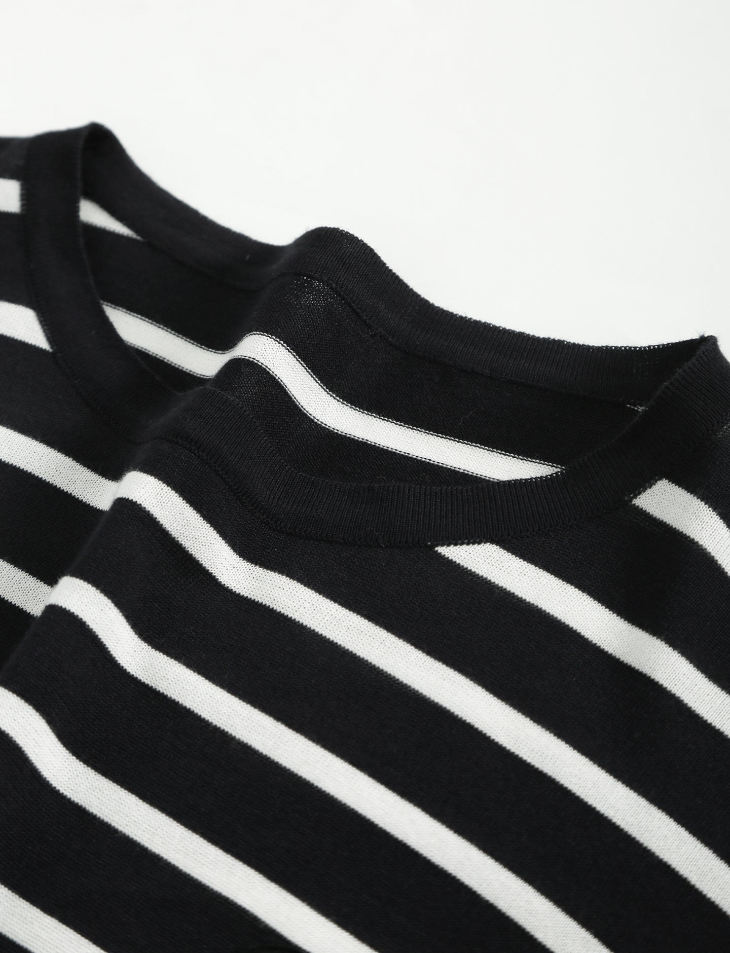Striped knitted long sleeve top