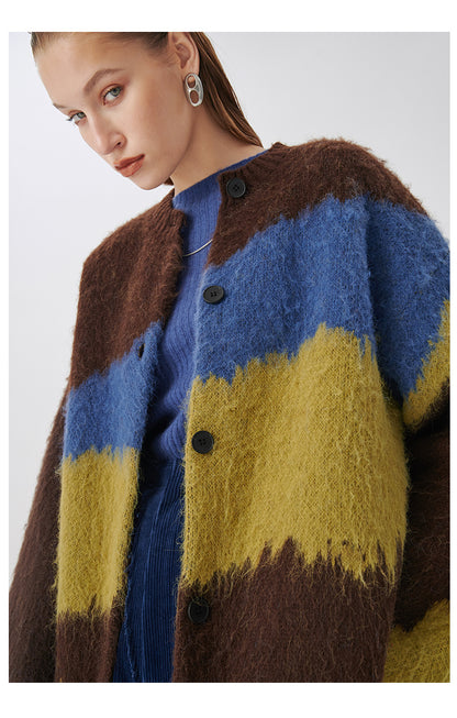 SELFWHO 100% wool colorblock plush sweater