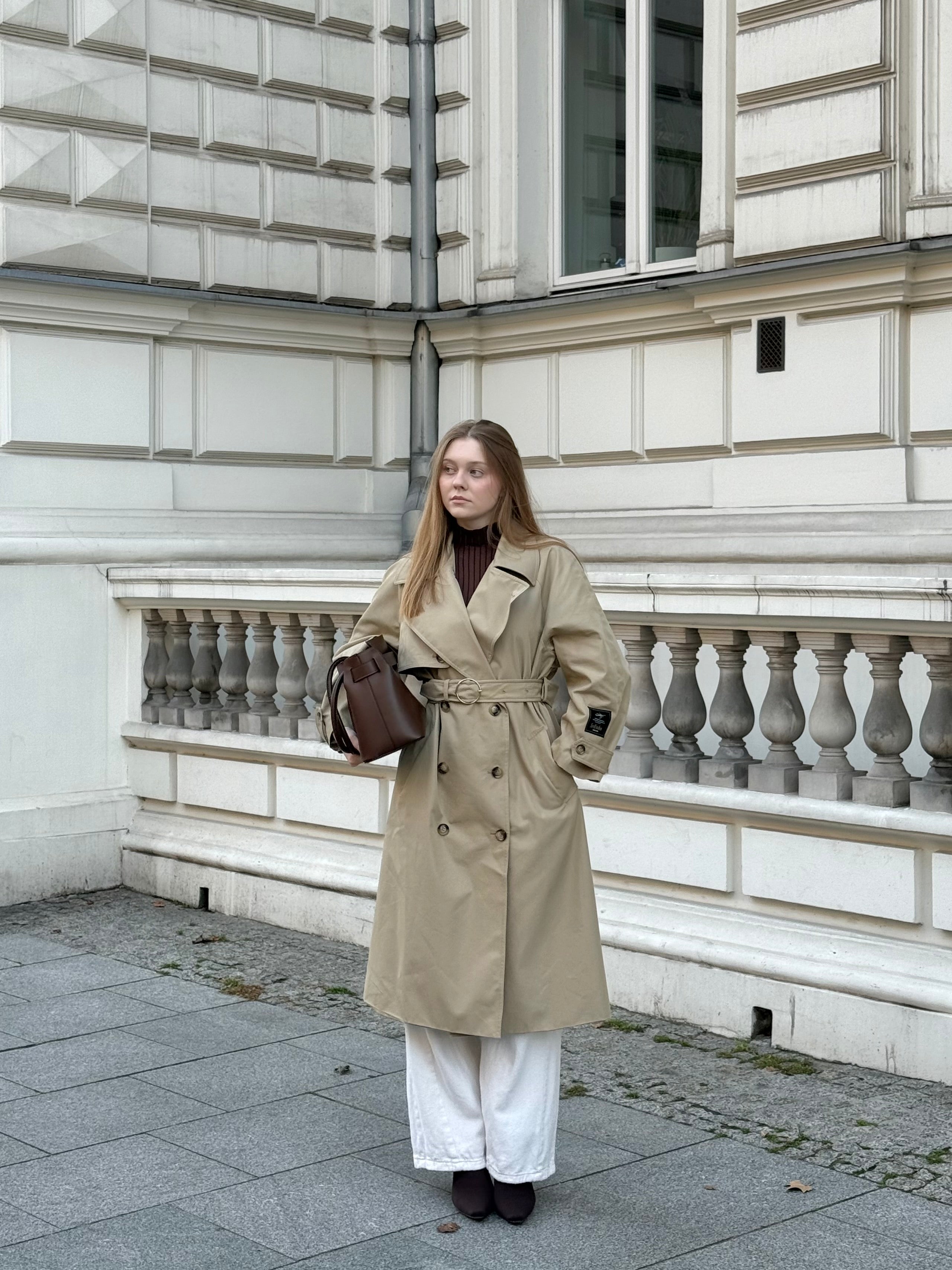 Old money style khaki trench coat for women classic double-breasted design coat