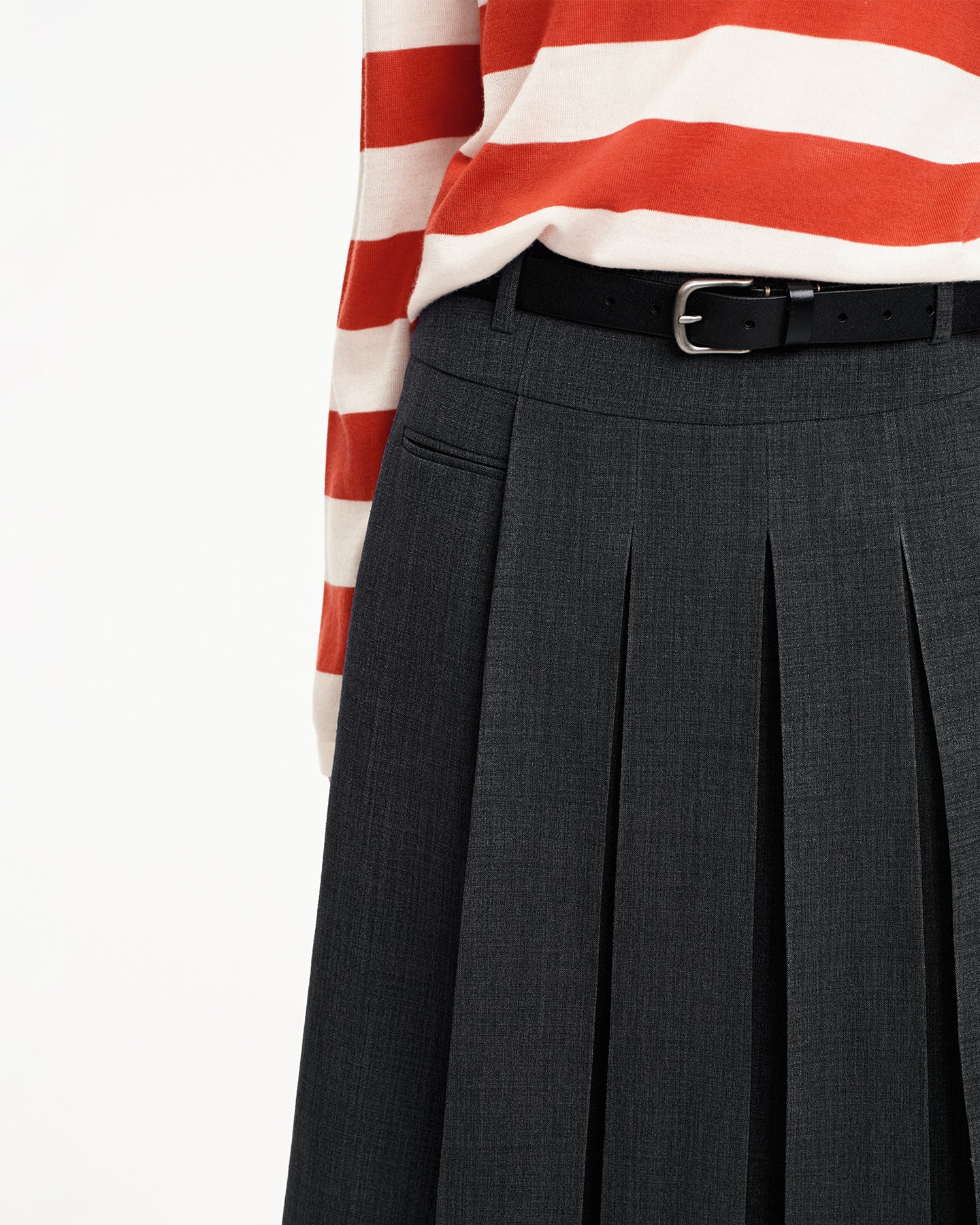 Loose-fitting Pleated Skirt