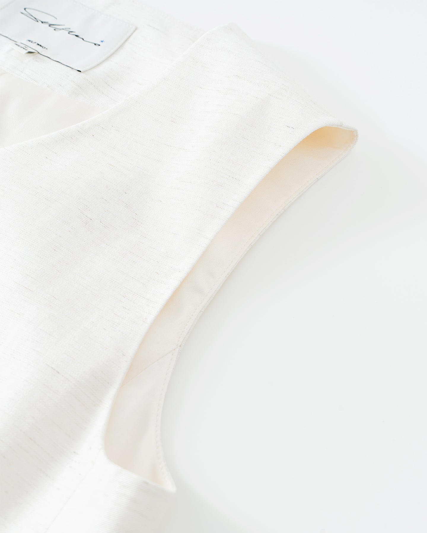 Linen-Blend Classic V-Neck Vest