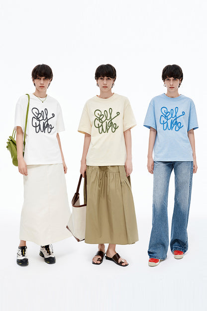 SELFWHO Hand-Embroidered Solid Color T-Shirt