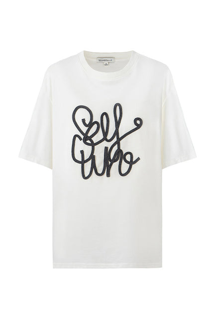 SELFWHO Hand-Embroidered Solid Color T-Shirt