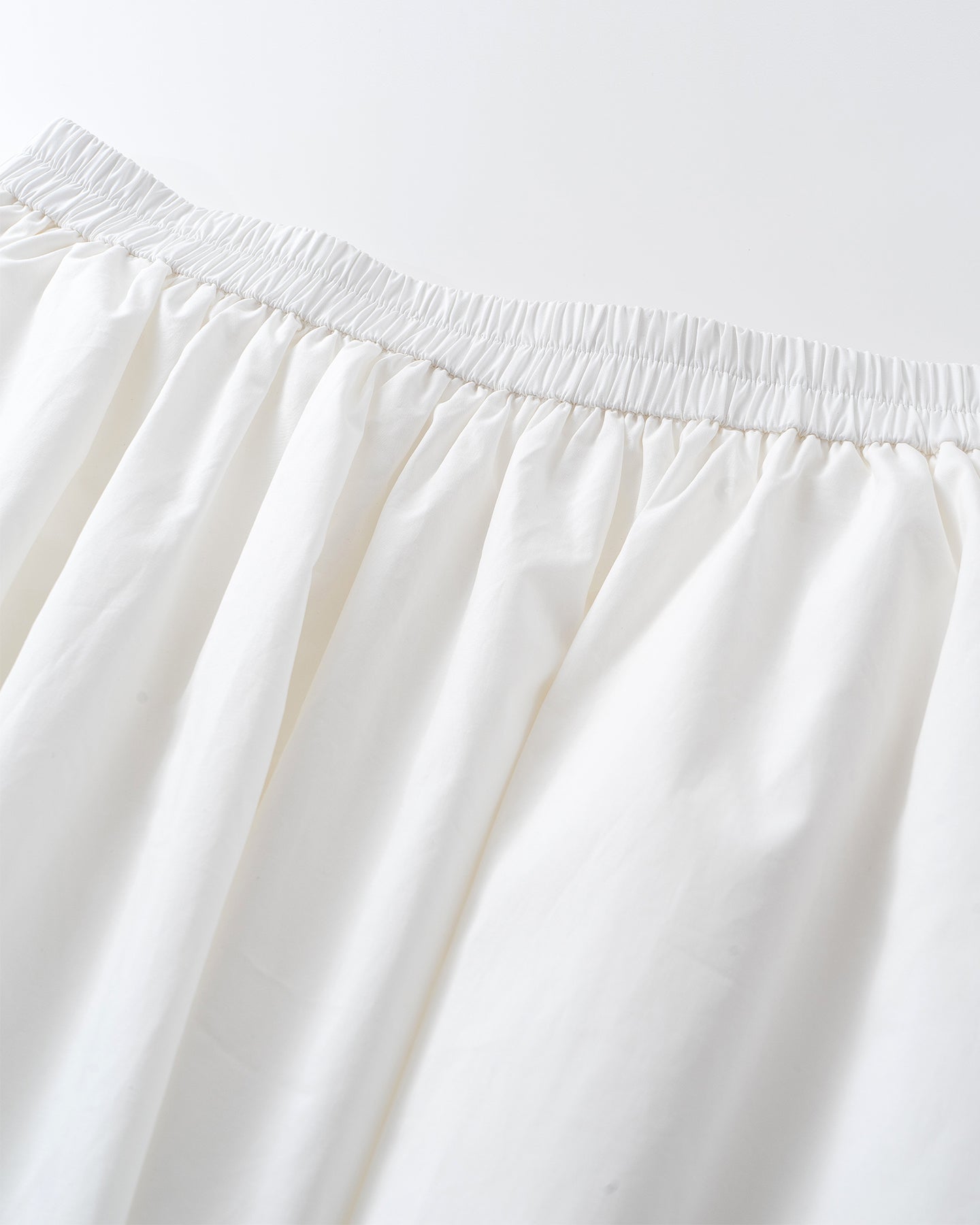 New cotton petal-shaped A-line Top