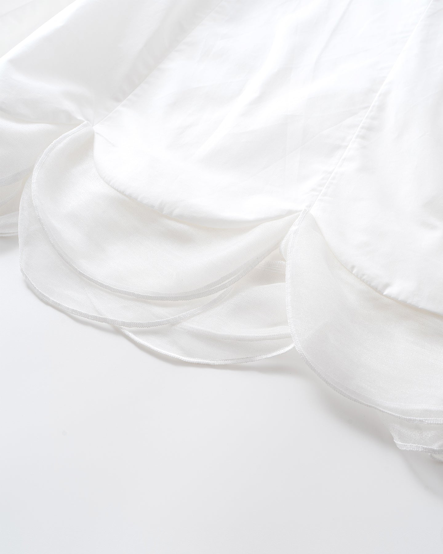 New cotton petal-shaped A-line Top