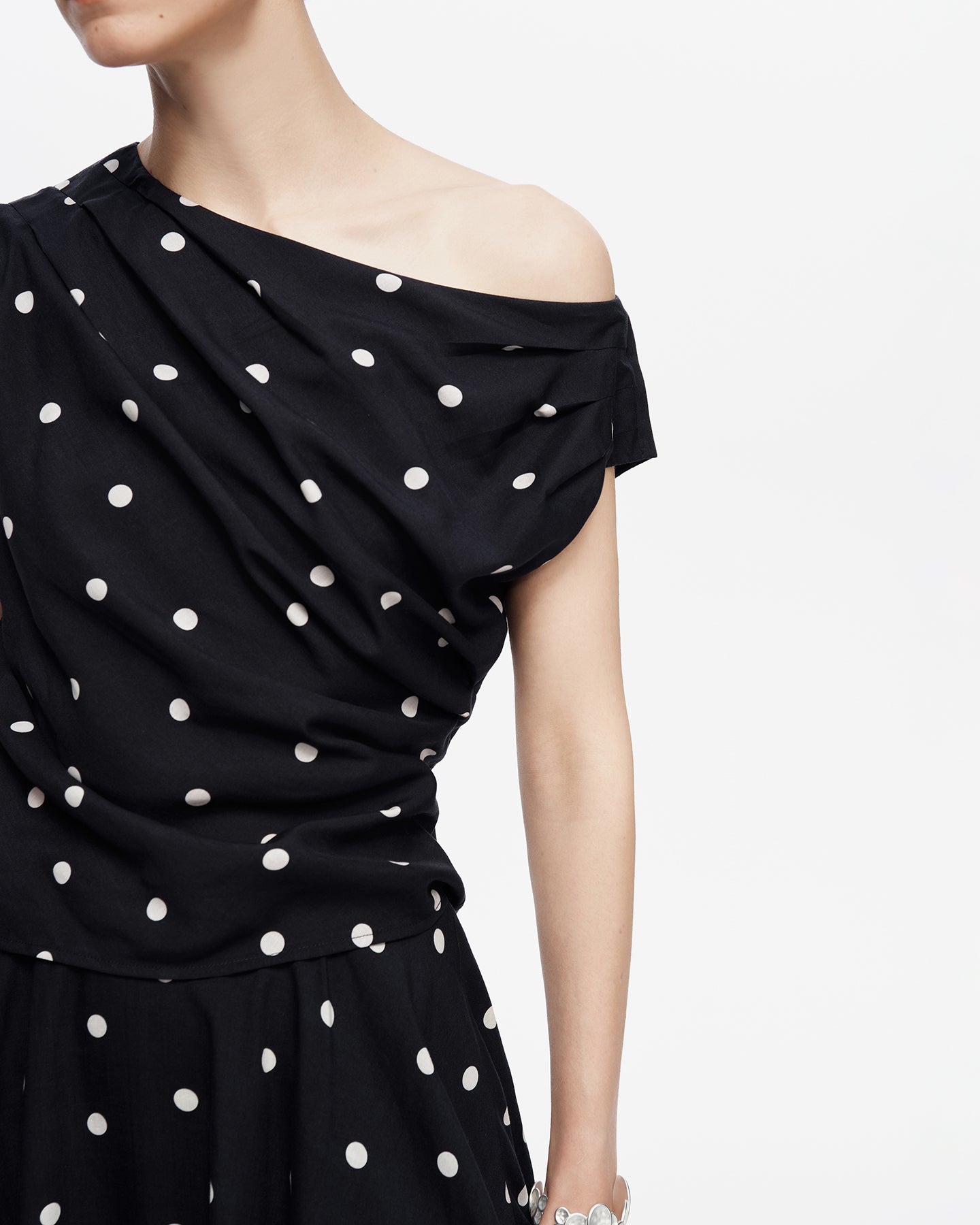 Tencel-Linen Blend  French-Style Off-Shoulder Polka-Dot Vest & SKIRT Set