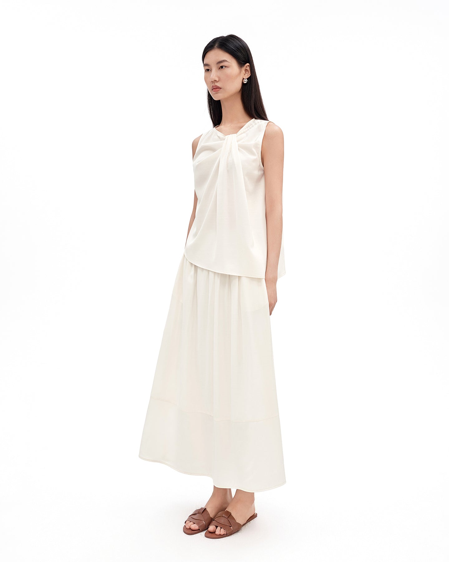 Mulberry Silk-Blend Pleated Sleeveless Vest