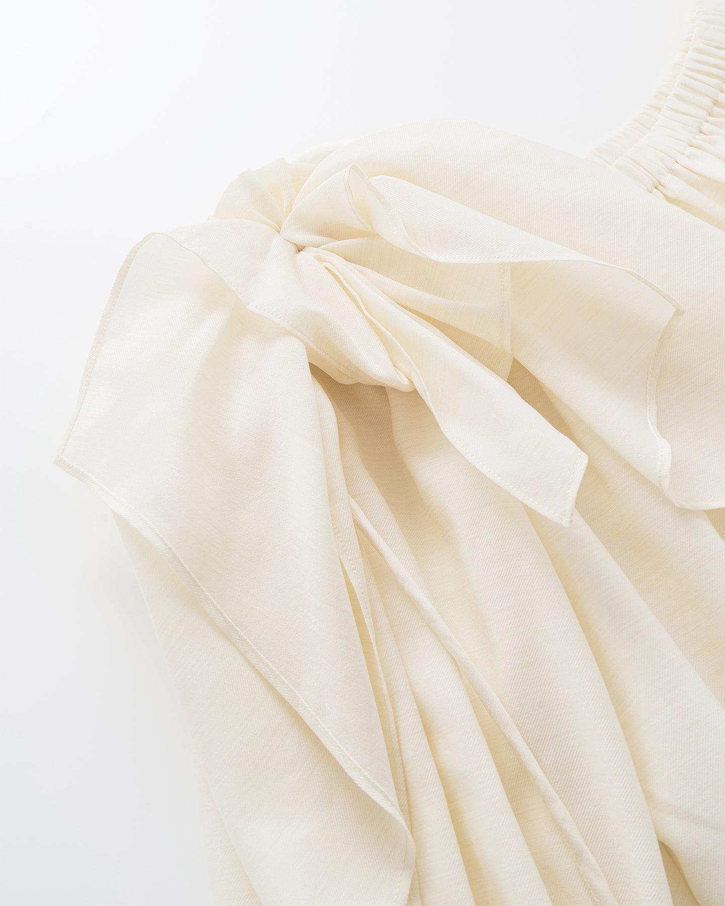 Tencel Wool Blended One-Shoulder Neck Puff Sleeve Suit Shirt