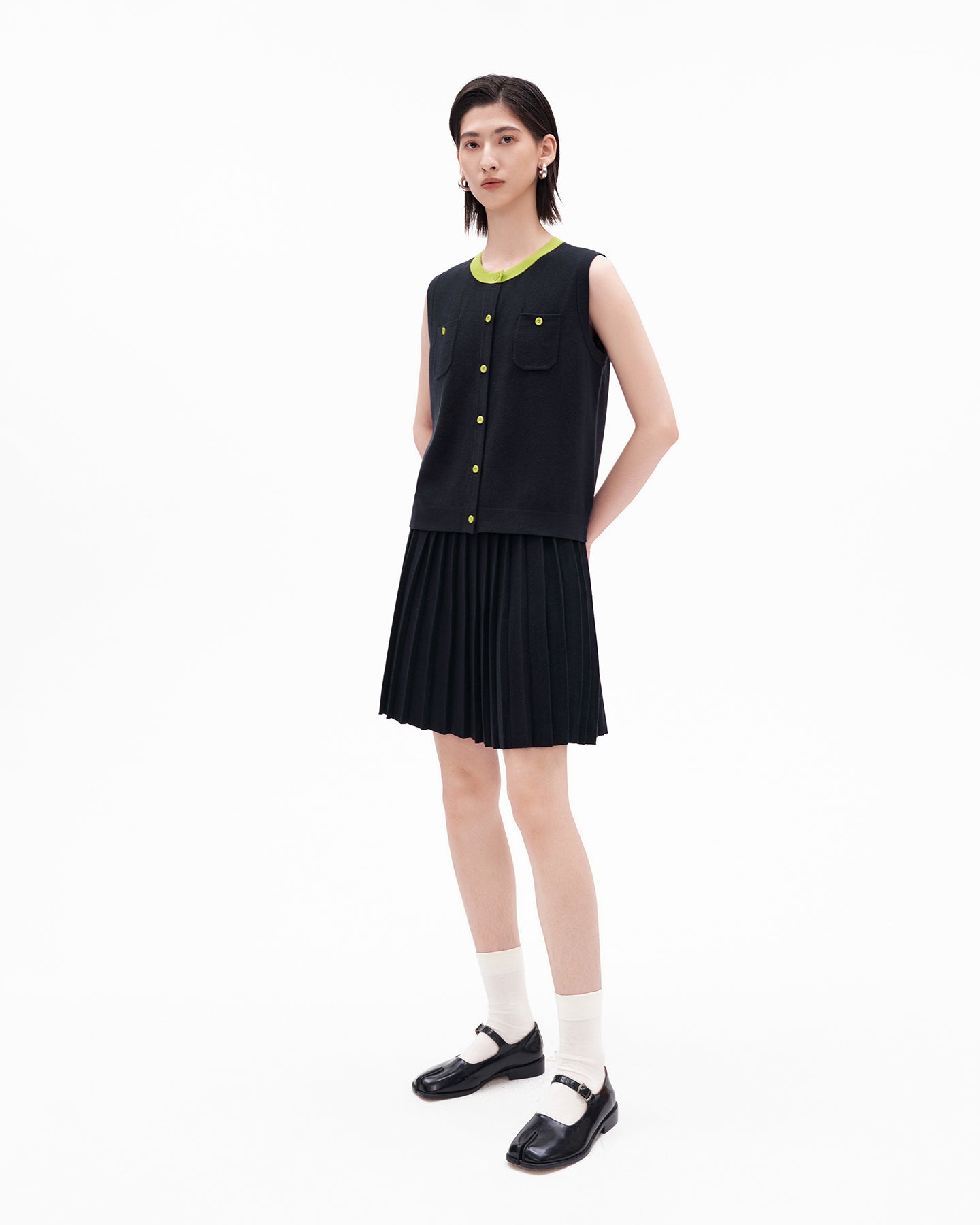 linen blend crew neck vest