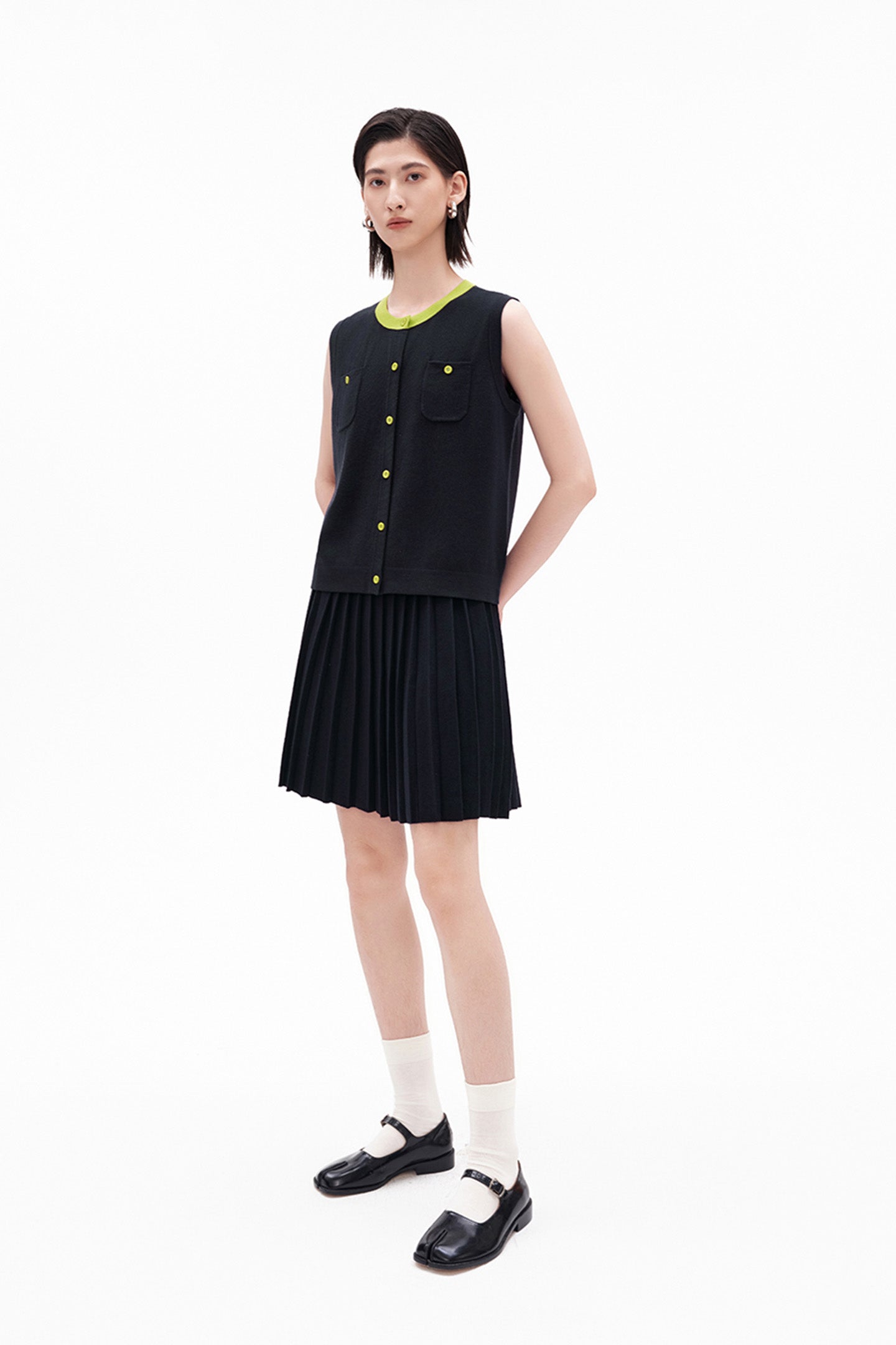 linen blend crew neck vest