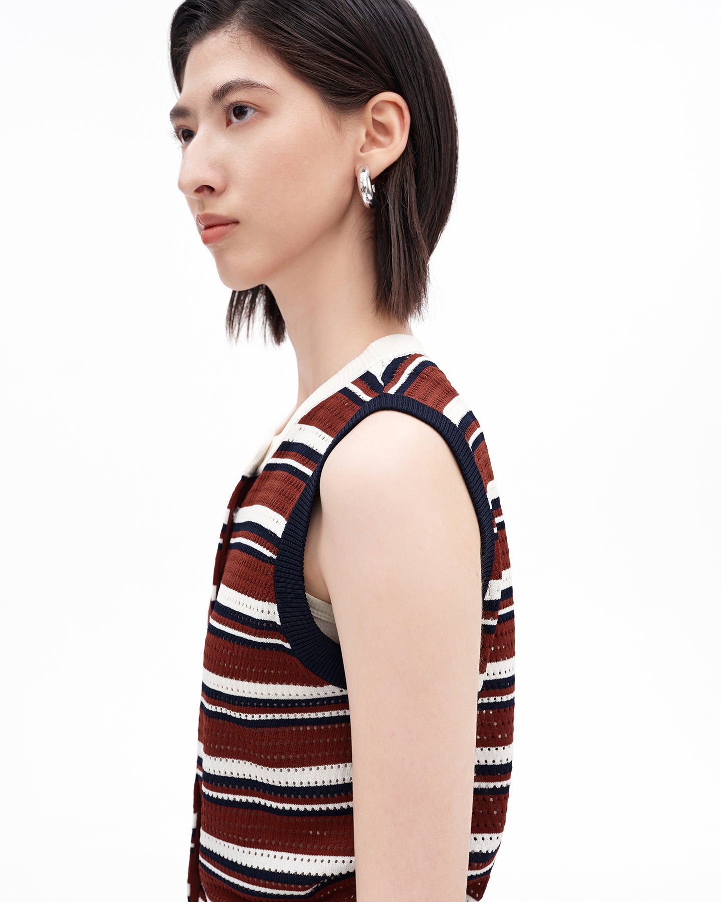 Color-blocked Striped Knit Vest