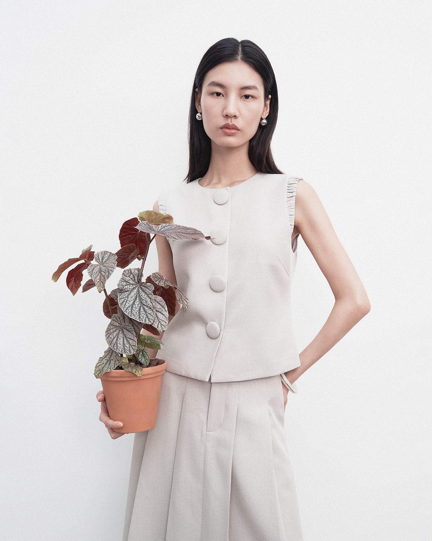 Vintage-Style Cropped Vest