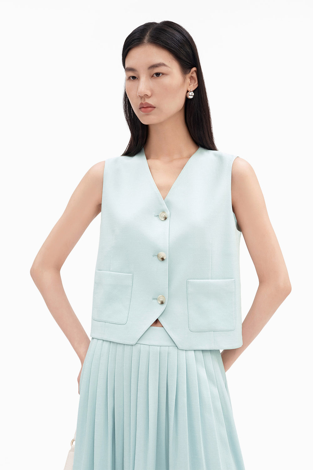 Classic Cropped V-Neck Vest (Acetate Blend)