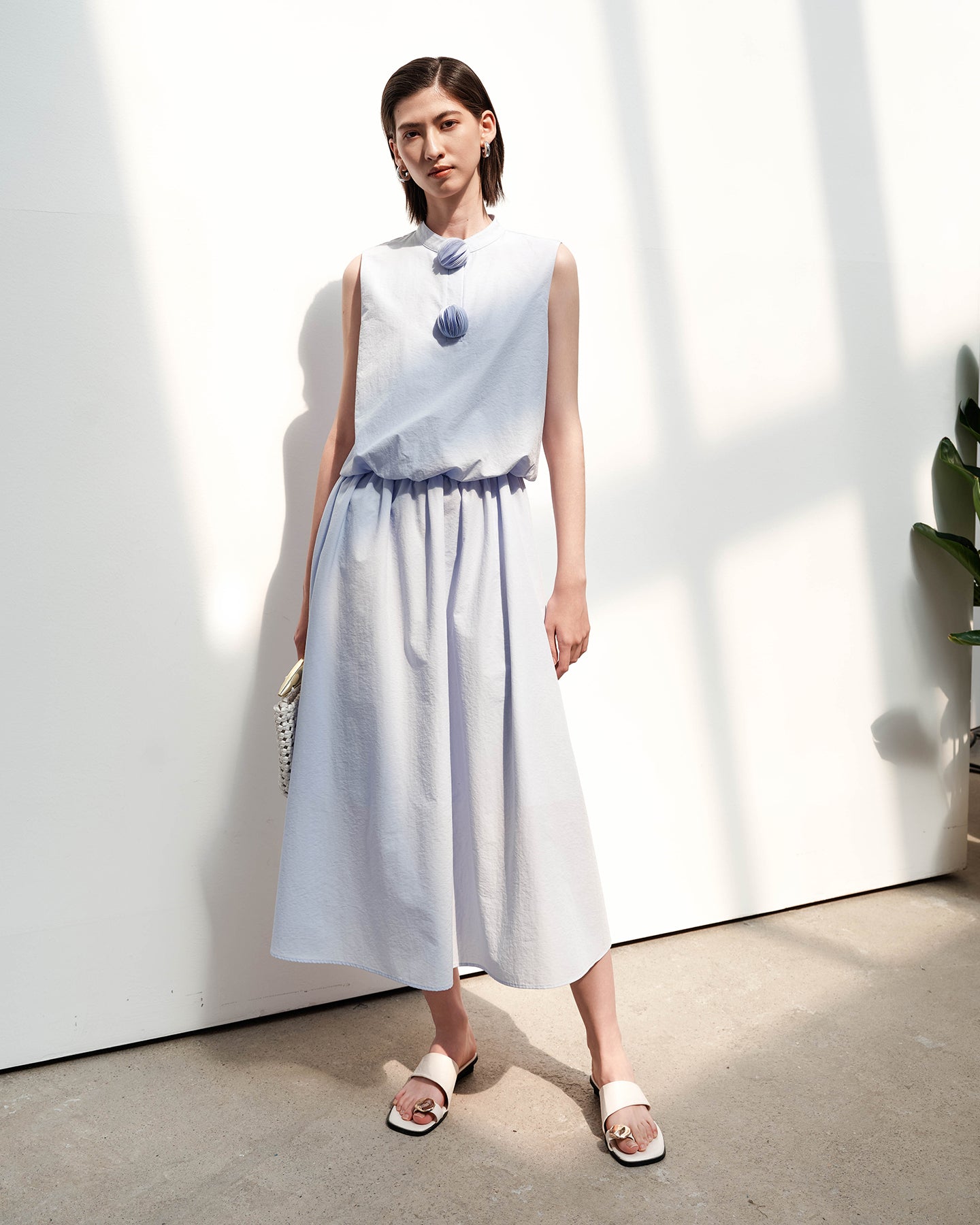 Cotton blend simple sleeveless dress