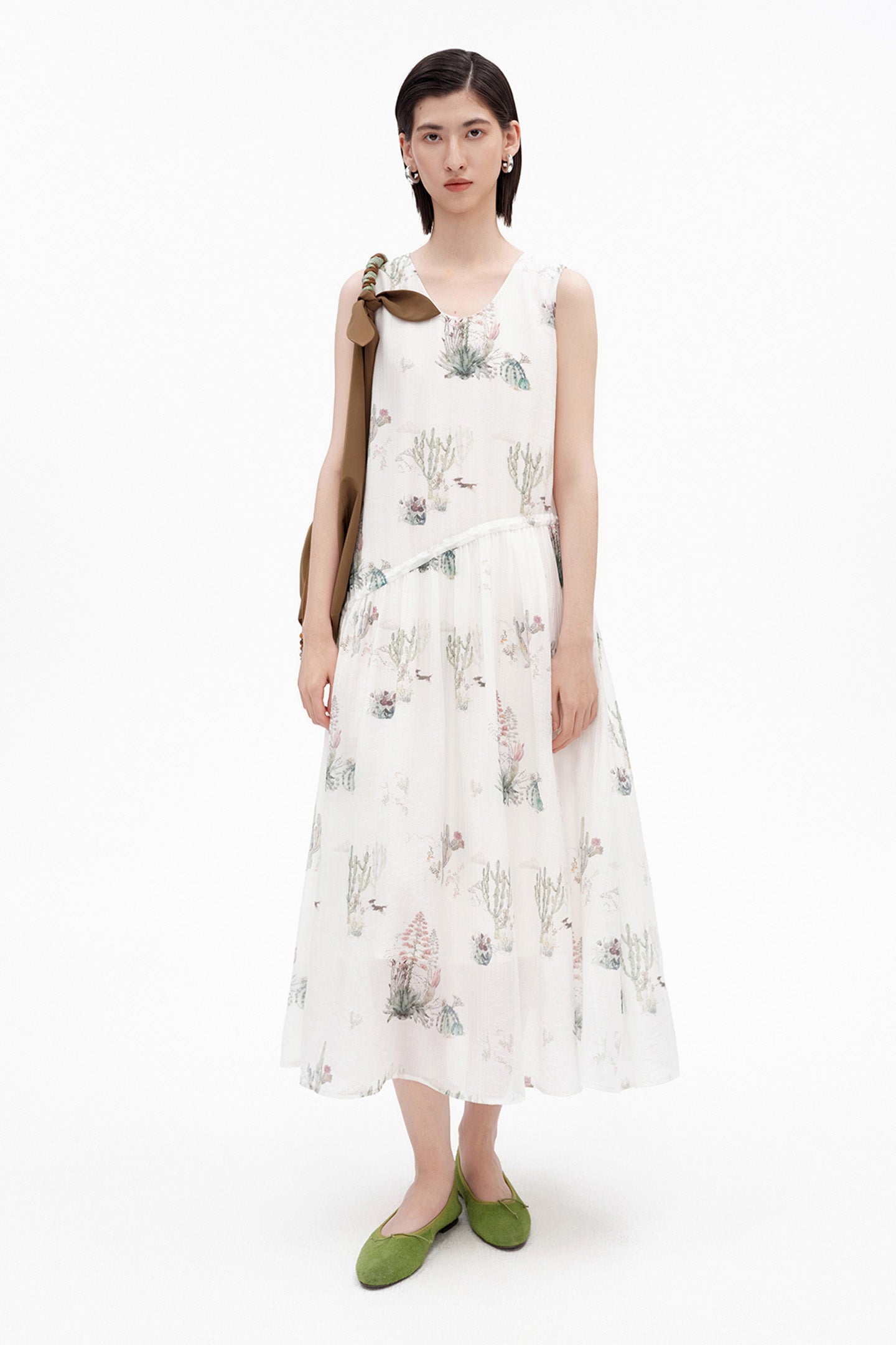 Tencel-Blend French-Style U-Neck Dress