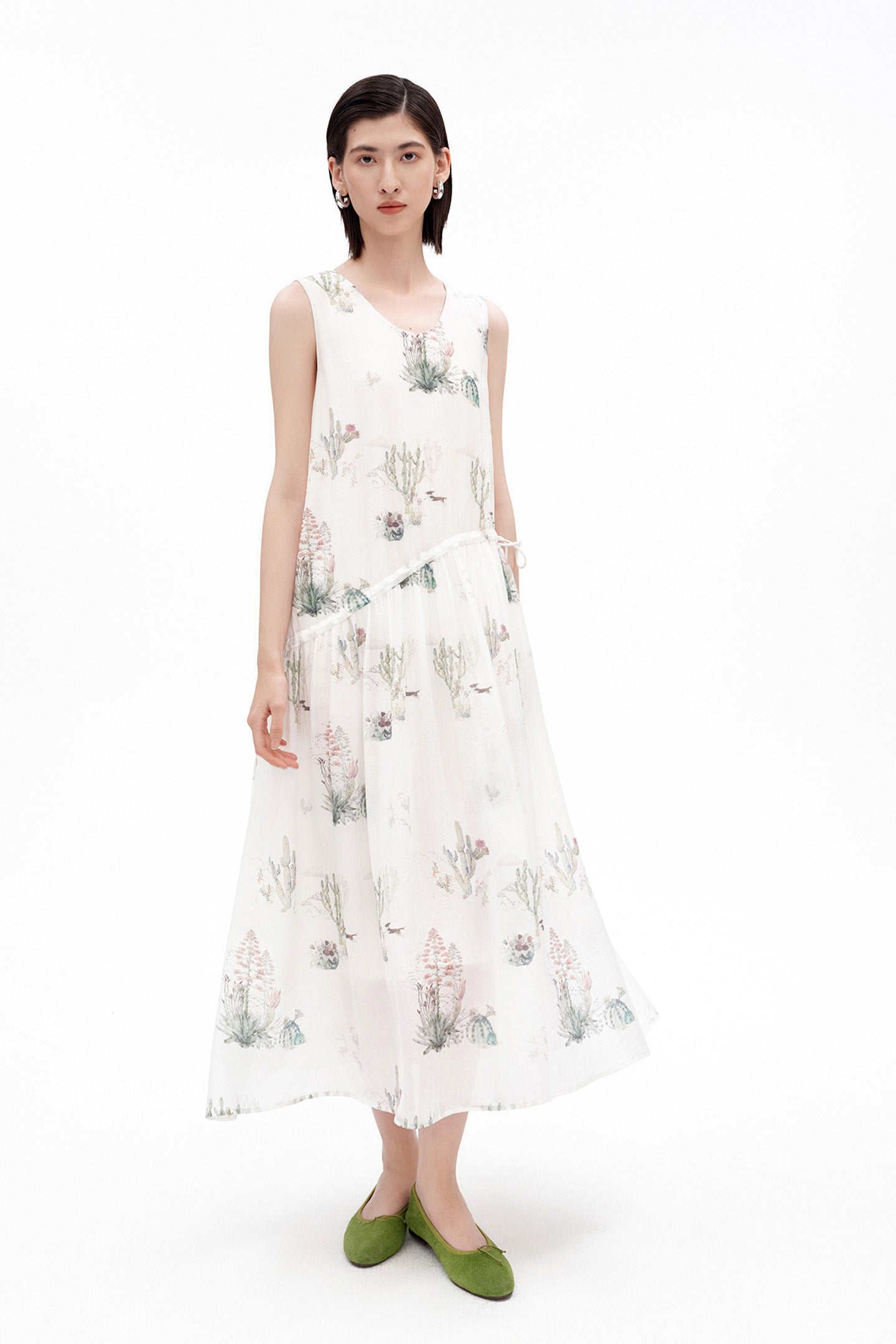 Tencel-Blend French-Style U-Neck Dress