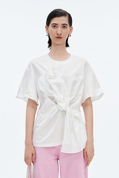 SELFWHO Twisted Flower Short-Sleeved T-Shirt