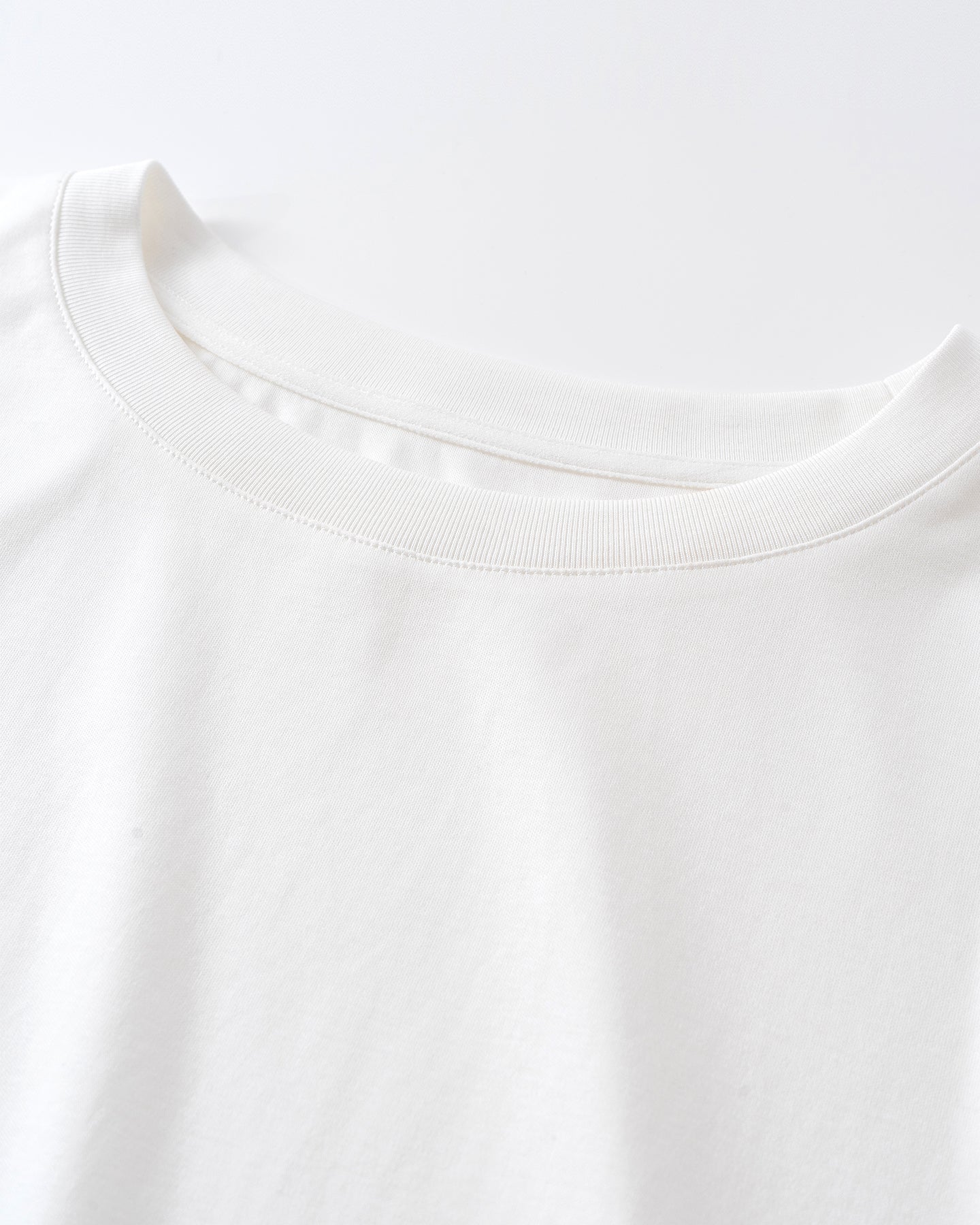 New cotton petal-shaped A-line Top