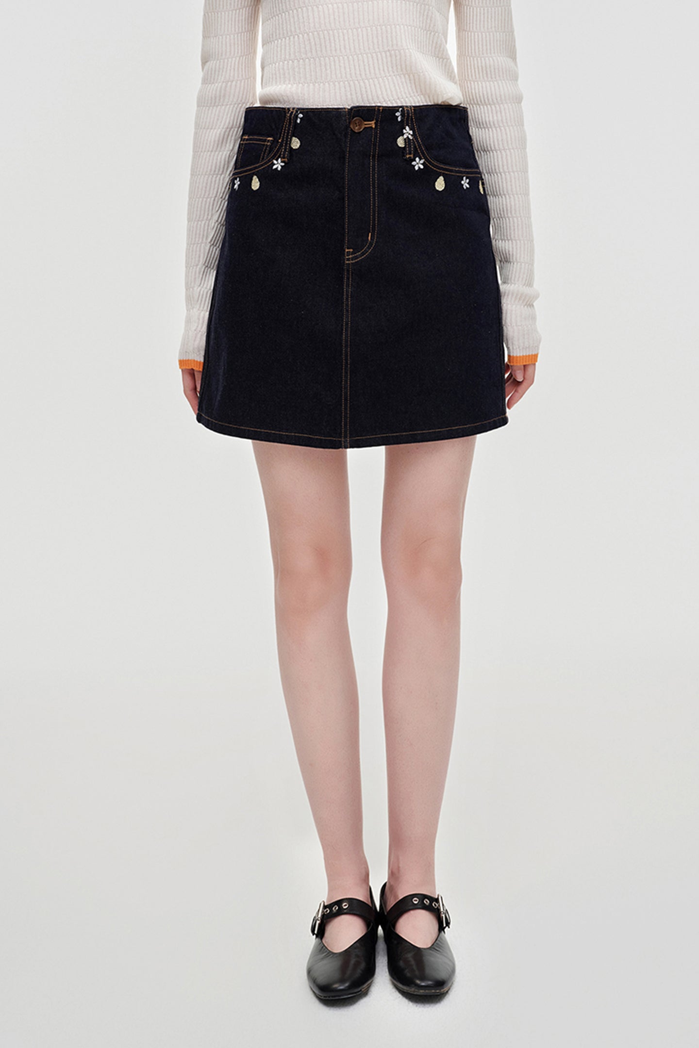 Cotton Blend Benim Jacket With Pear Blossom Embroidery