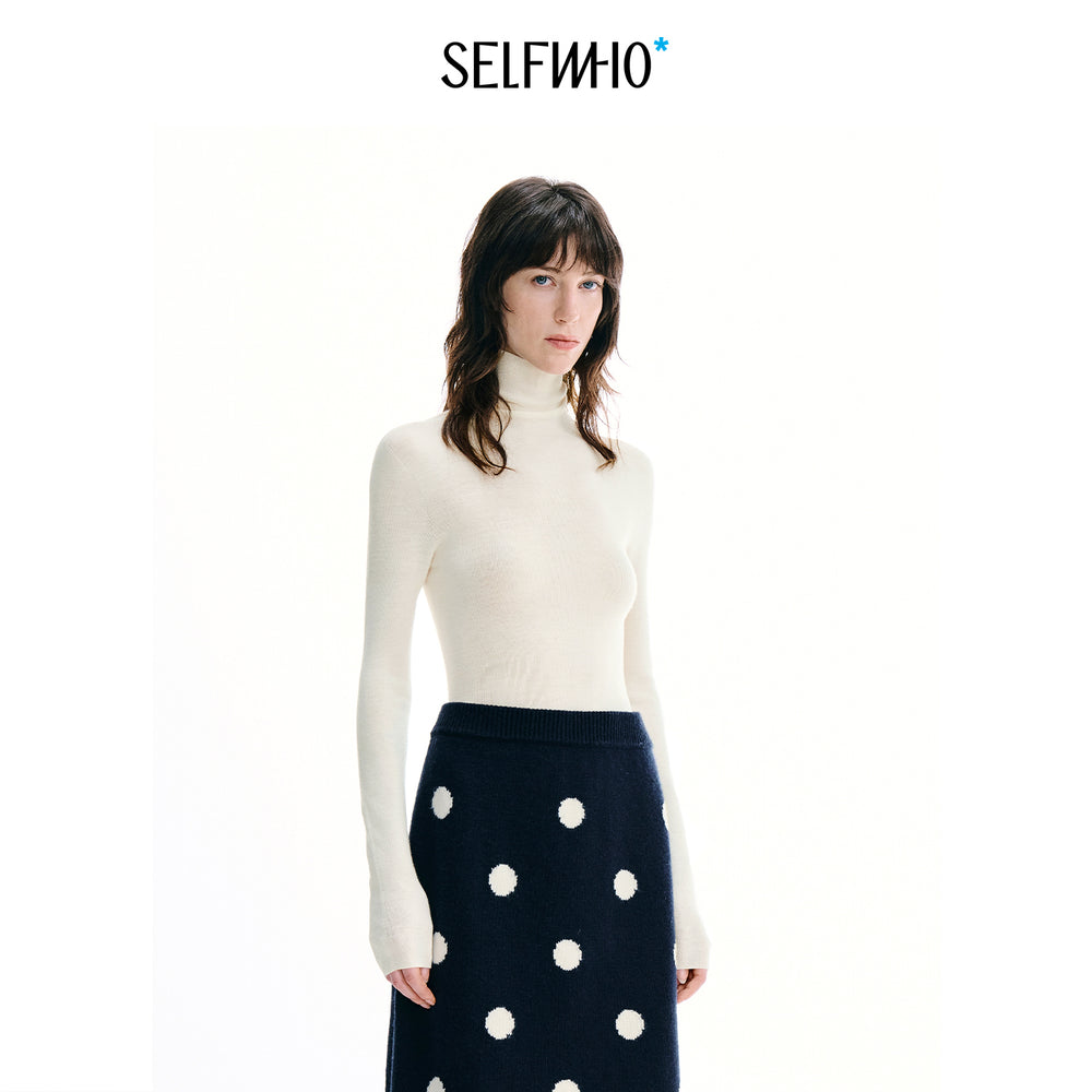 Seamless Merino Turtleneck – Knit Base Layer