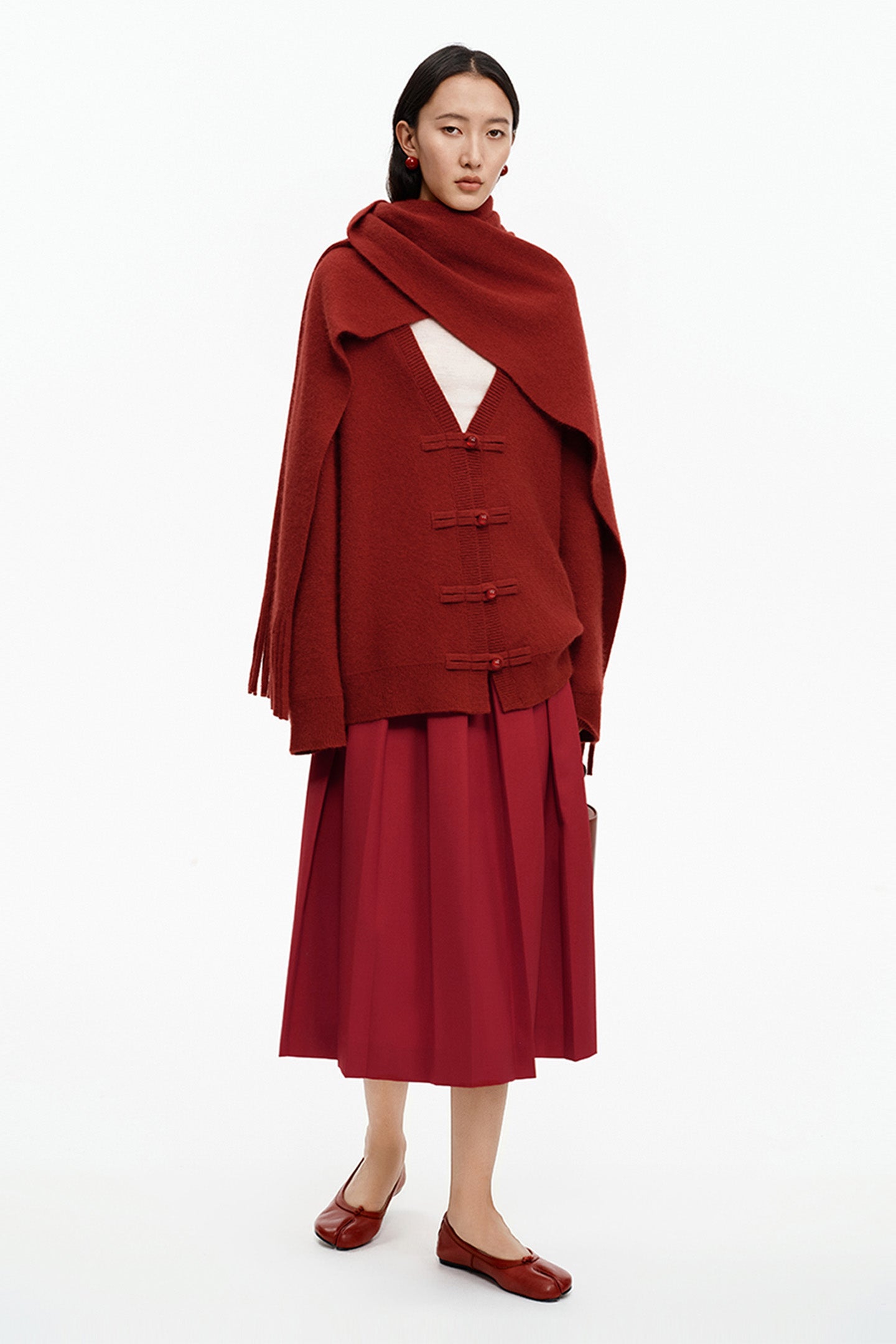 SELFWHO Merino Wool Blend Oriental Red Tassel Scarf