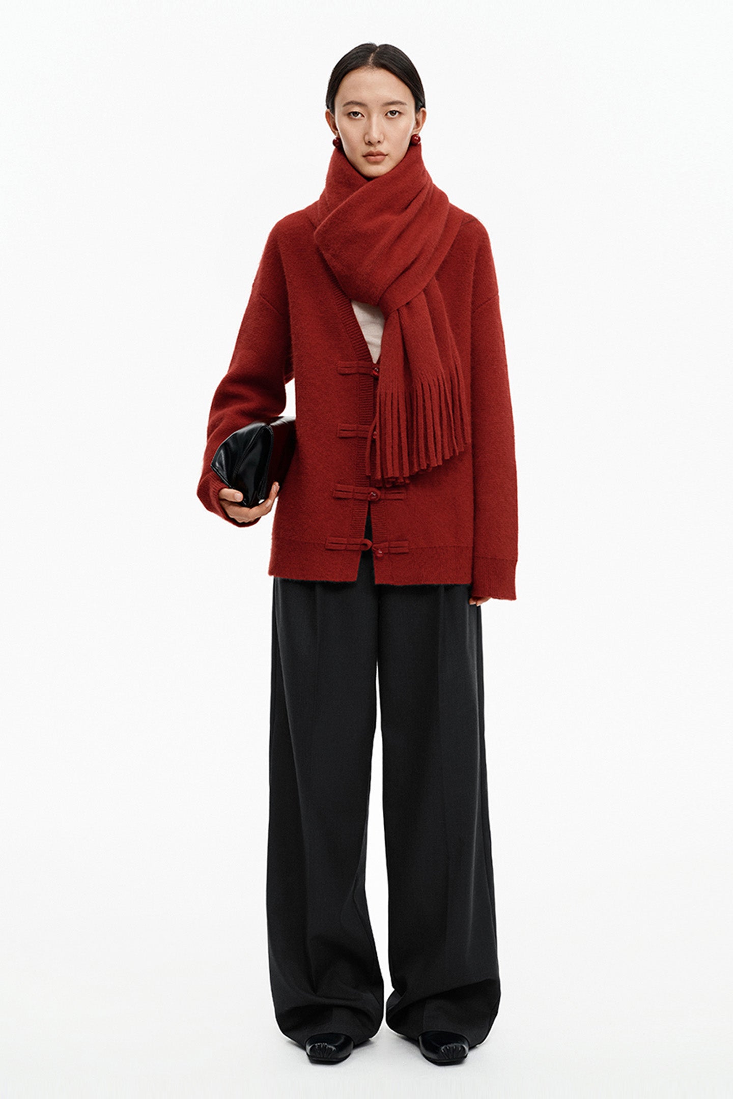 SELFWHO Merino Wool Blend Oriental Style V-neck Knitted Sweater