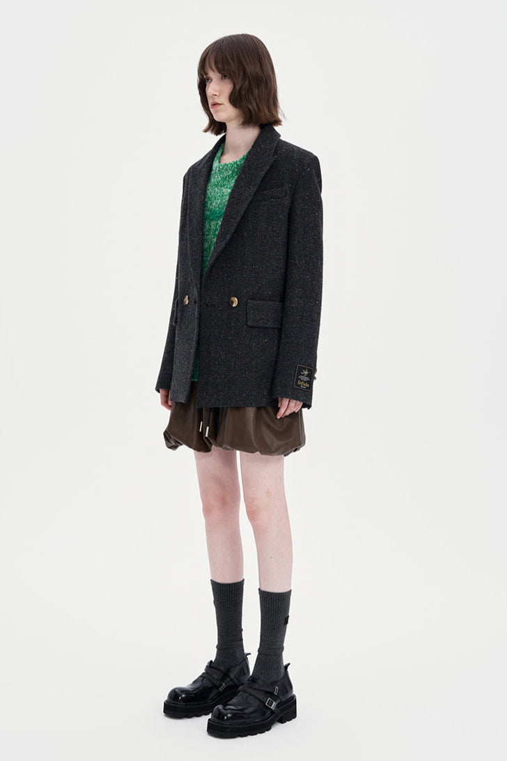 Retro old money style suit